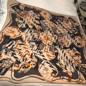 Hermès Scarf